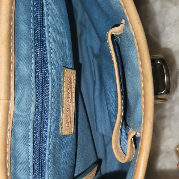 Vintage Dooney & Bourke  Gray/Tan/Multicolor Signature Coated Canvas Small Bag - Picture 4 of 13